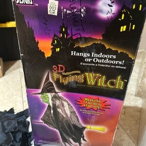 Vintage 2002 Halloween Home Designs 3-D Flying Witch on a Broom Decoration